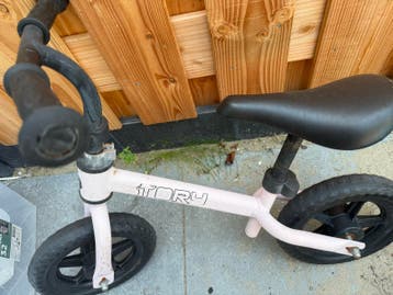 Gratis loopfietsje Story