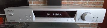 Sony FM Stereo Tuner ST-SE370
