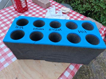 Foam insert voor 10 microfoons - gratis af te halen