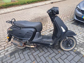 la souris snorscooter (voor onderdelen) gratis