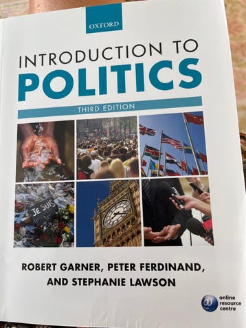 Introduction to Politics - Derde Editie