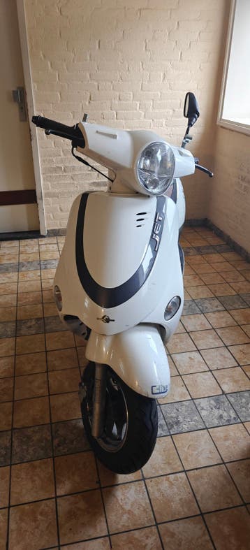 Turbho CX-50 Scooter - Gratis