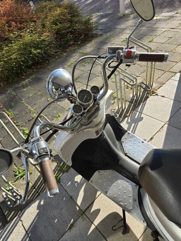 Retro Scooter gratis