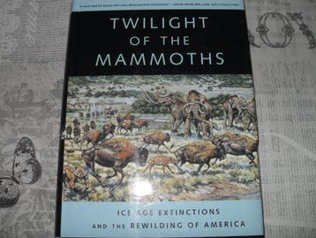 BOEK PAUL MARTIN-TWILIGHT OF THE MAMMOTHS.
