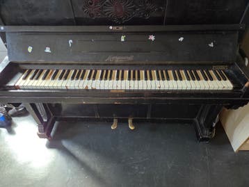 Gratis Marquardt Piano, gebruikt