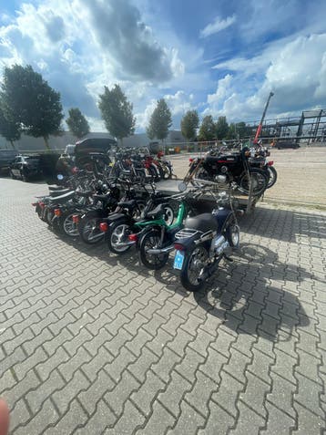Tomos partij gezocht!!