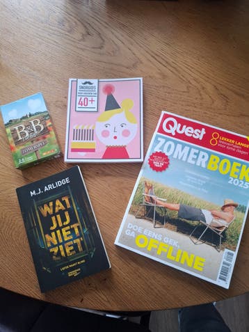 Gratis: Boek, tijdschrift, spel en snorgids