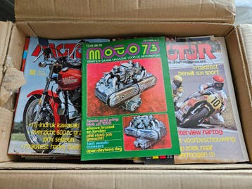 Prachtige collectie vintage motorbladen etc.