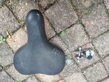 Zadel (hoesje nodig)