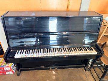 Gratis op te halen: Cherny piano – werkend, stembeurt nodig
