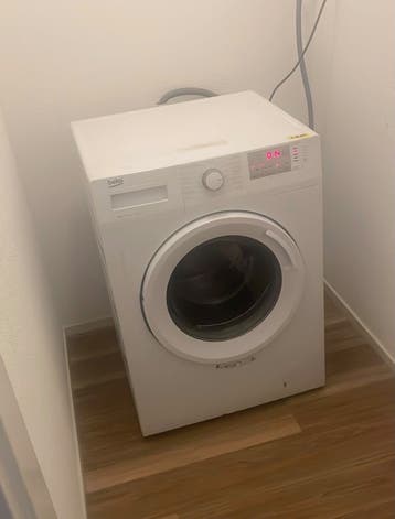 Beko wasmachine met lichte gebruikssporen