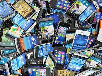 ik ben op zoek naar kapotte telefoon van oud tot nieuw