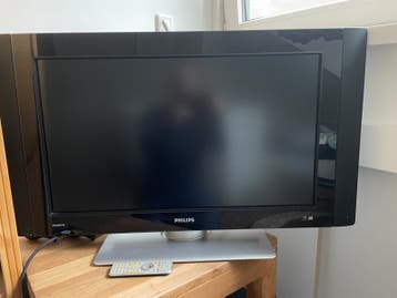 Philips 32PF7331/12 LCD TV - Geen Smart TV, werkt prima