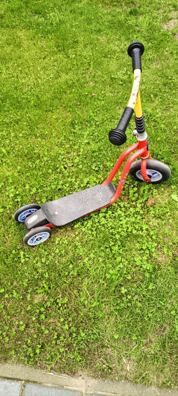 Gebruikte Puky step voor kinderen - rood en geel