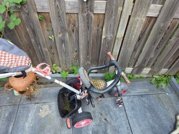 Driewieler fiets - moet schoongemaakt worden