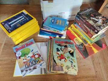 Grote collectie tijdschriften en boeken