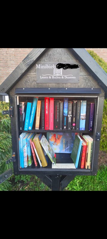 Boeken gezocht voor de mini bieb