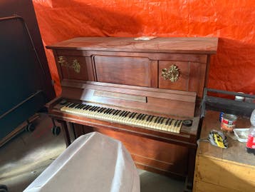 Antieke piano Pleyel uit 1860 - Te restaureren