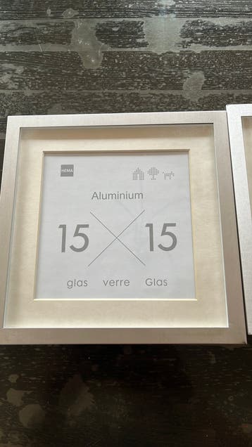 2 gratis fotolijsten 15x15