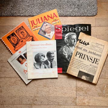 Gratis:Bladen Koningshuis Spiegel Wilhelmina Juliana Beatrix