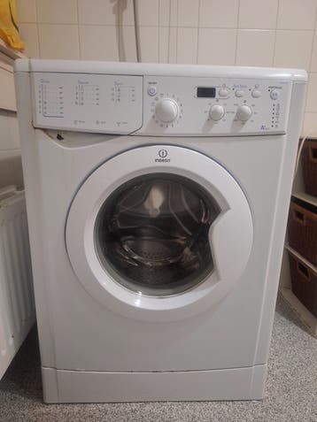 Gratis Indesit IWD5145 wasmachine  - geeft foutmelding
