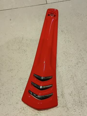 Piaggio Vespa Primavera / Sprint claxon kapje rood