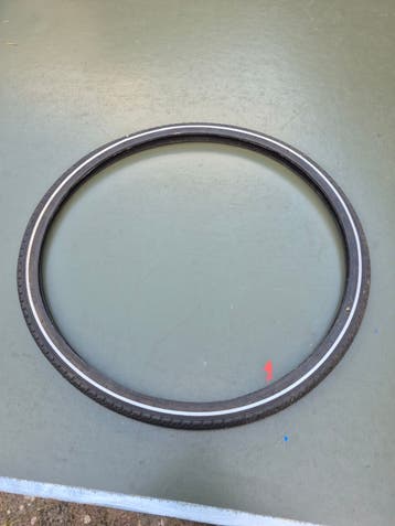 Fietsband 26 x 1 3/8 (37-590) -  nieuw