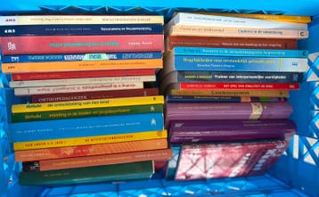 Boeken GRATIS studie social studies/ SPH leerjaren 2000-2006