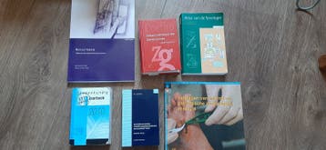Medische en verpleegkundige boeken (diverse)
