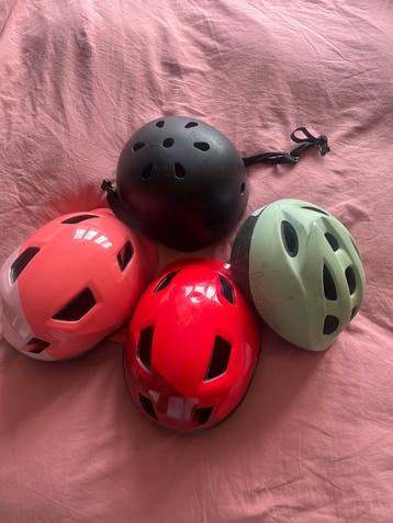 Gratis kinderhelmen: Bobike, Btwin, Hema (diverse maten)