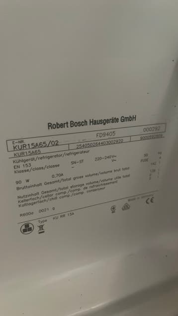 Gezocht: deur bosch KUR15A65 onderbouwkoelkast