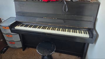 Zwarte piano GRATIS!