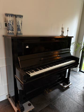Gratis af te halen Piano zwart