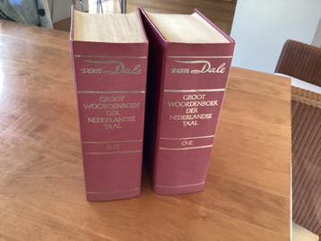 Van Dale Groot woordenboek der Nederlandse Taal