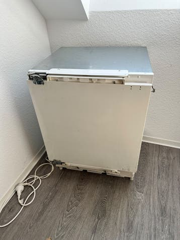 Compacte Bosch inbouwkoelkast - Ideaal voor kleine ruimtes