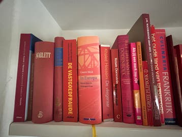 Diverse boeken: romans, kunst & meer; zie omschrijving