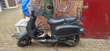 ik haal u scooter op . Vrijwaring inbegrepen