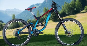gezocht Lapierre dh team