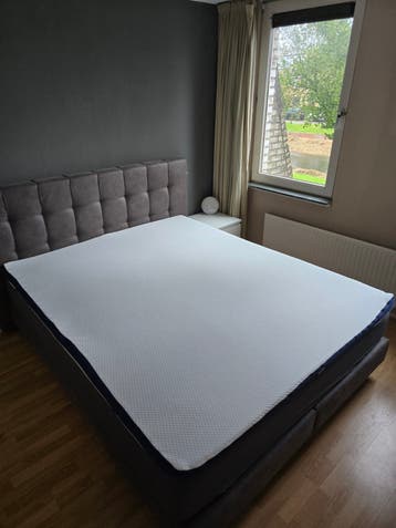Topper Matt Sleeps 180x220cm