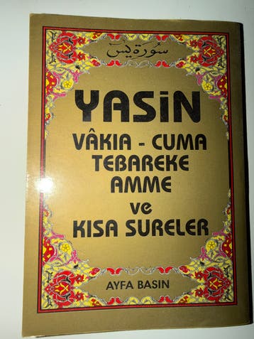 Yasin, Vâkia, Cuma, Tebareke, Amme en Kisa Sureler