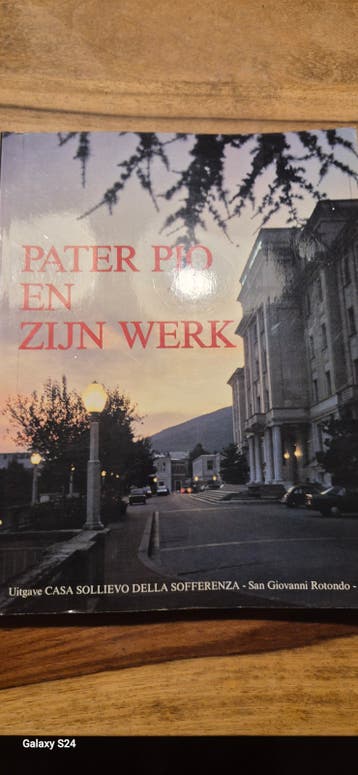 Pater Pio en zijn Werk - Boek over het leven van Pater Pio