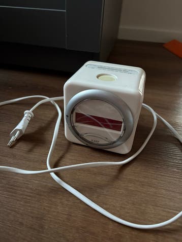 Witte Digitale Wekker met Radio
