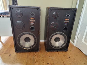 speakers