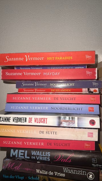 Diverse boeken van Suzanne Vermeer (paradijs is gratis)
