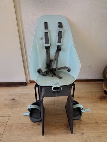 Iki Urban achterzitje lichtblauw + adapter (heeft opknapbeur