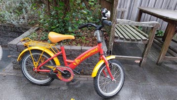 Kinderfiets Cumberland 16 inch - kettingkast zit los
