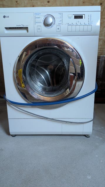 Oude LG wasmachine - ongebruikt, staat onbekend