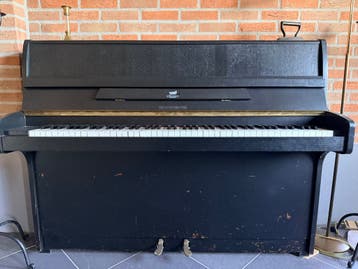 Piano zwart Steinmann