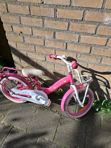Roze meisjesfiets 16 inch - Werkt goed, crankarm beetje los