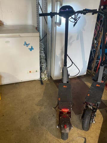 Kukirin RUILEN TEGEN FATBIKE